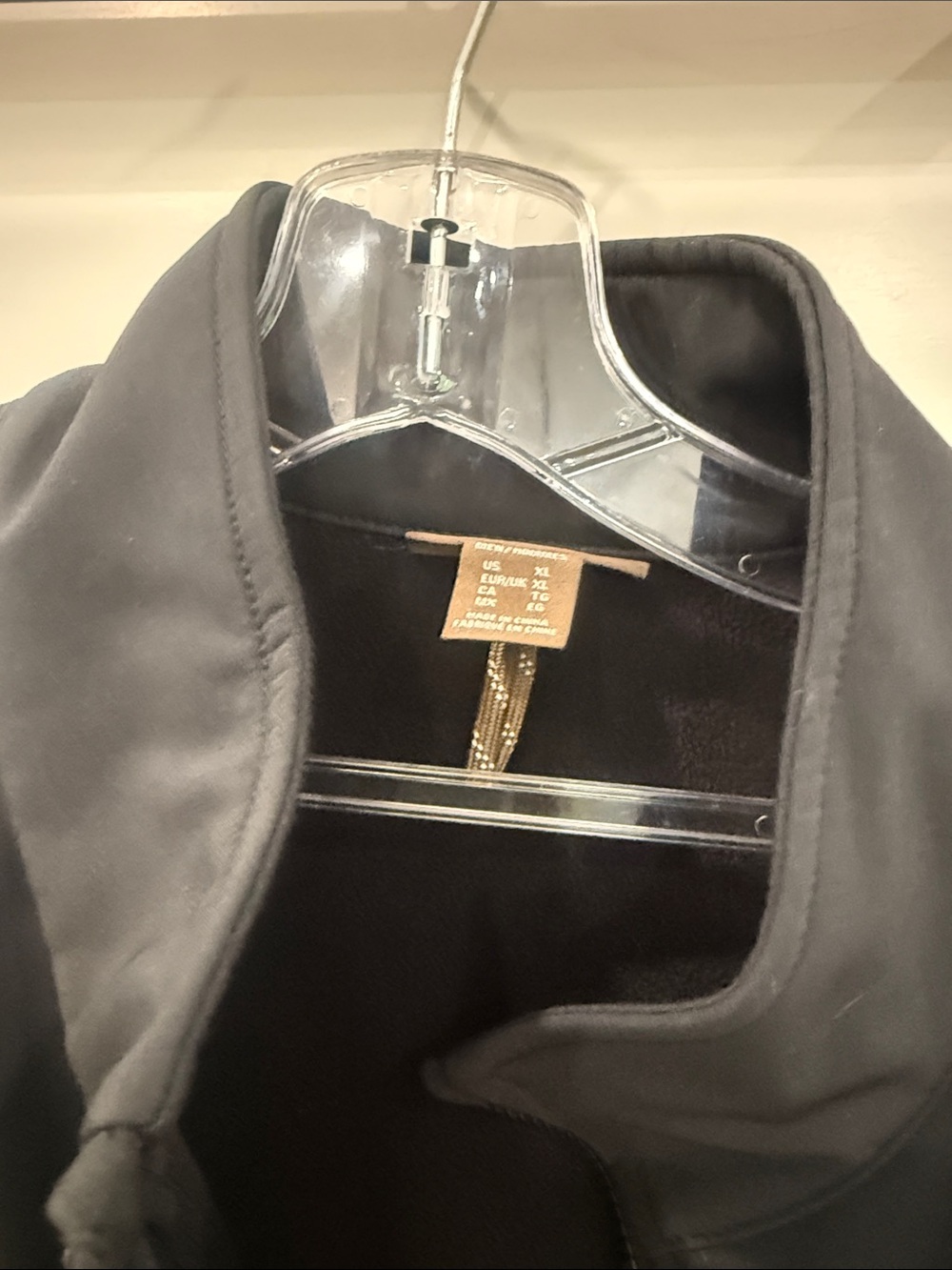 Ariat Black Performance Softshell Jacket with Sleeve Logo - Picture 4 of 5